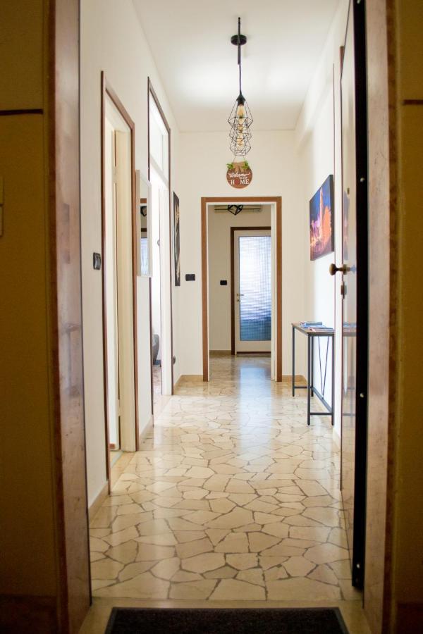 Апартаменти Casa Fiume Мантуя Екстер'єр фото